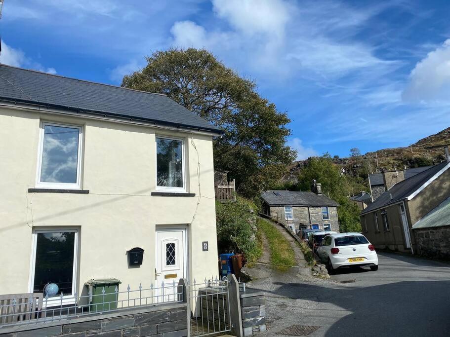 Zipworld Waterfalls Eryri Dogs Welcome 3 Bed Sleeps 5 Blaenau Ffestiniog Zewnętrze zdjęcie